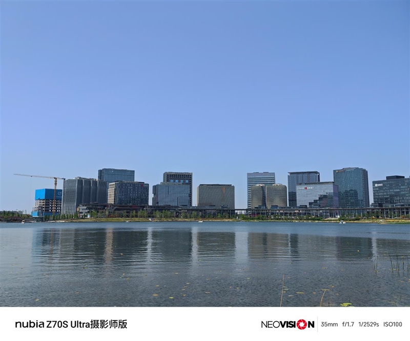 努比亚Z70S Ultra摄影师版评测：今年唯一无孔摄影手机(图24)