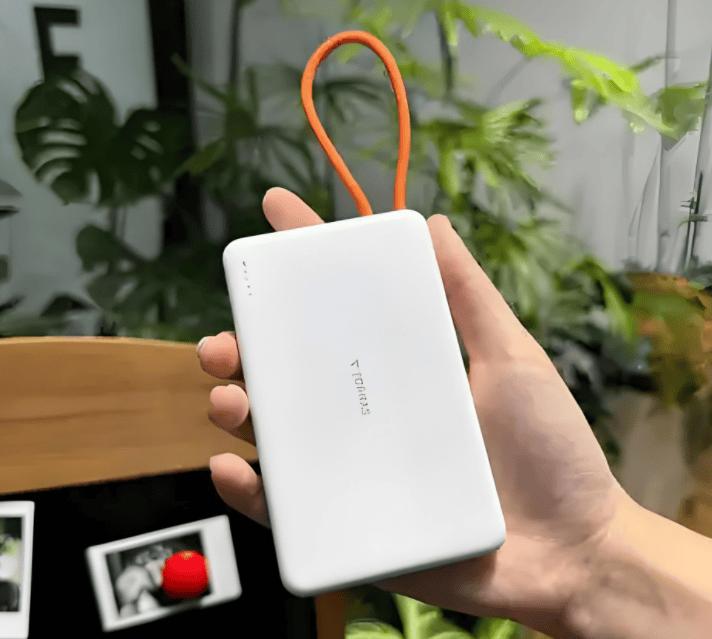 充电宝哪个品牌好？充电宝十大质量好排行榜，安全性高又耐用！(图11)